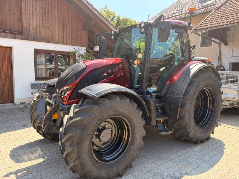 Valtra N174 D