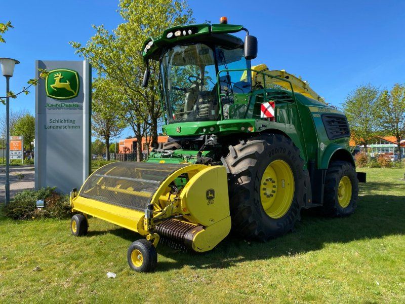John Deere 9700 i