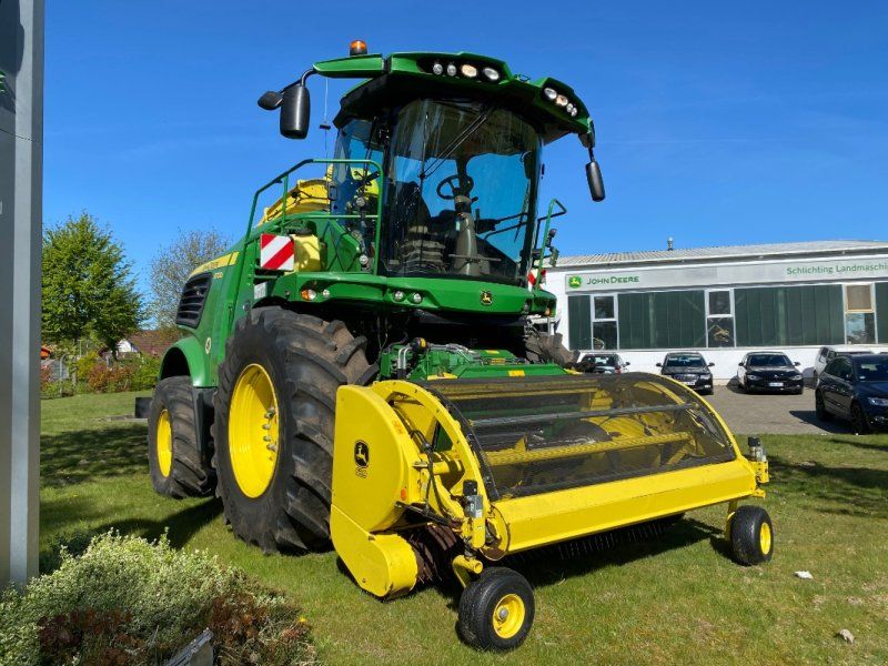 John Deere 9700 i