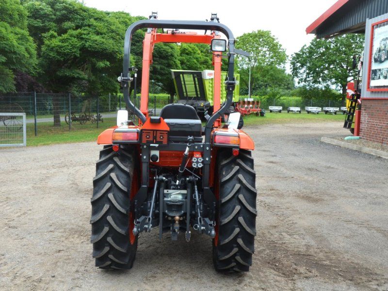 Kubota L1-452 DHW