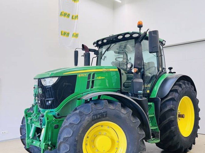 John Deere 6250R CommandPro