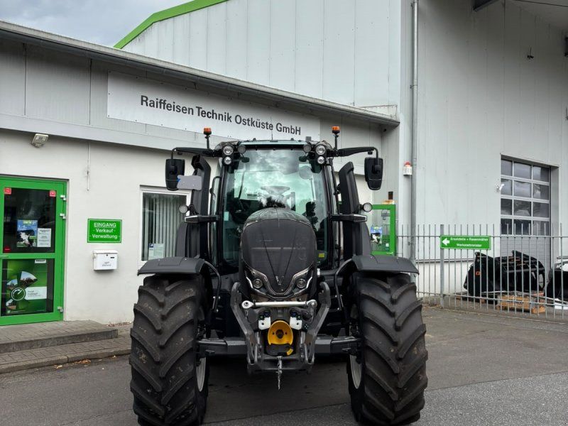 Valtra N155ED