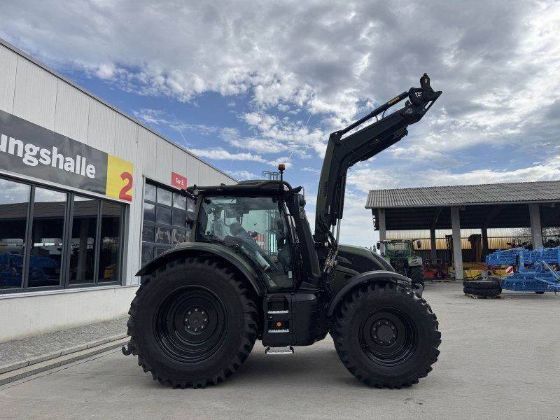 Valtra N175