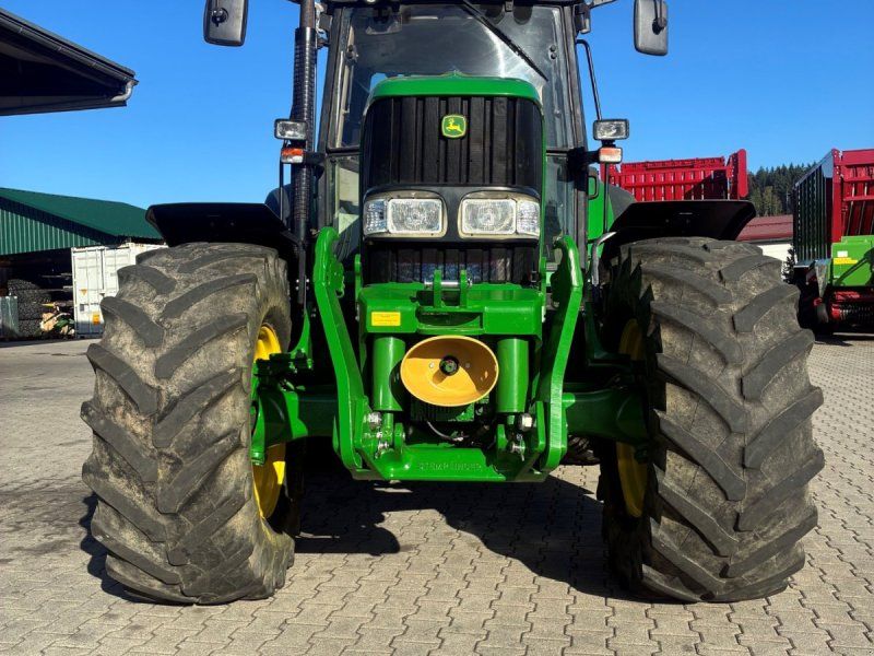 John Deere 6620