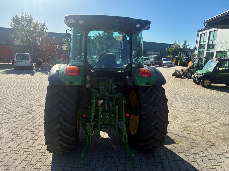 John Deere 5100R