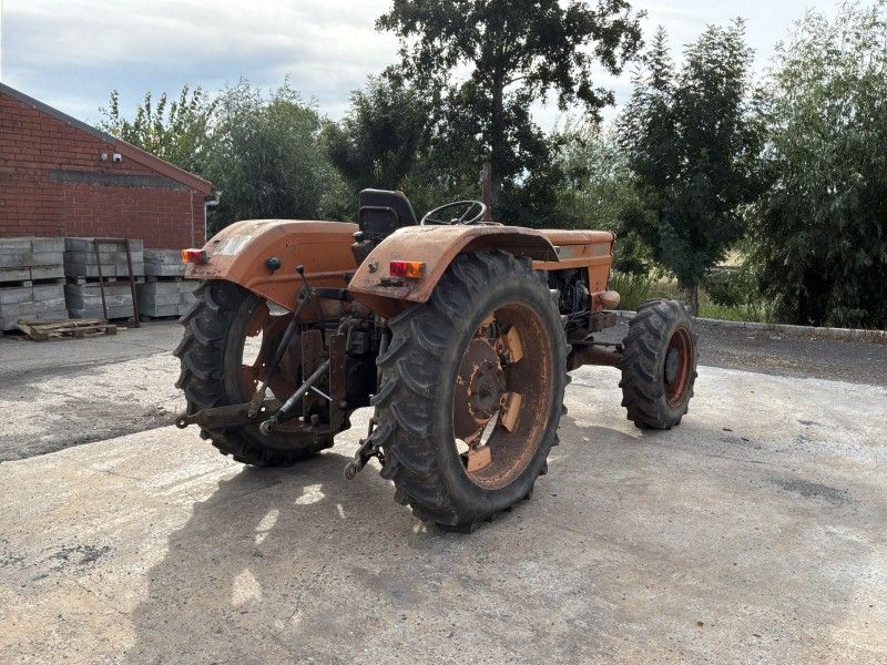 Fiat Someca 750 TD Oldtimer-Traktor mit Allradantrieb