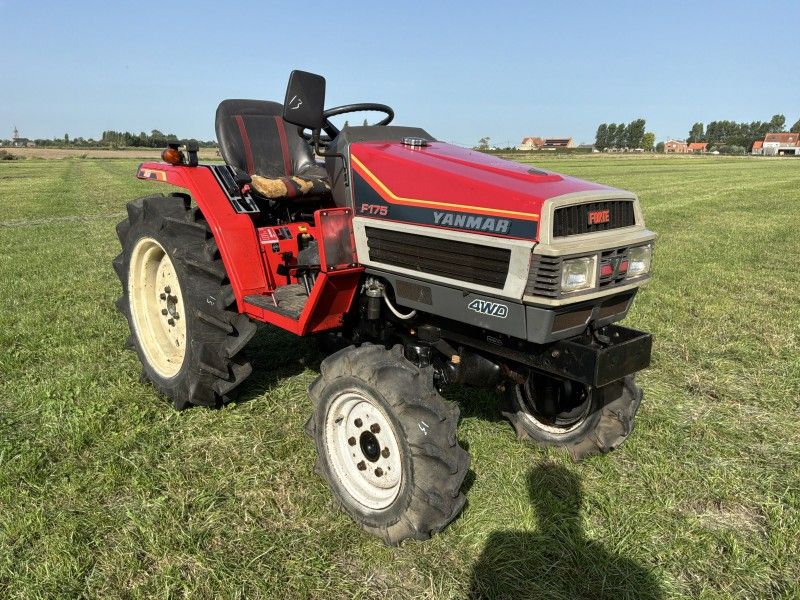 Yanmar F175 Minitraktor mit Allradantrieb
