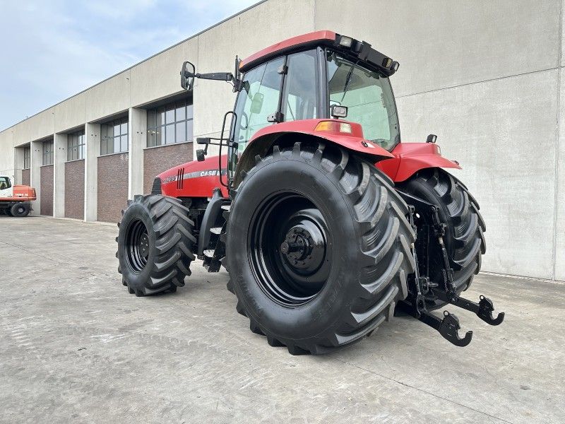 Case IH Magnum 285 4WD Ackerschlepper