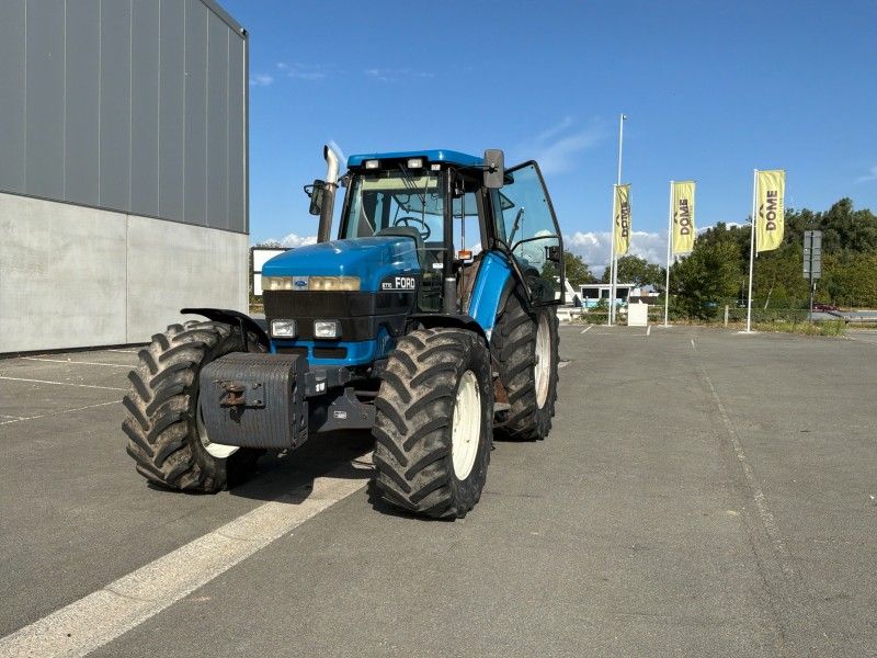 1994 Ford 8870 DT Landwirtschaftstraktor mit Allradantrieb