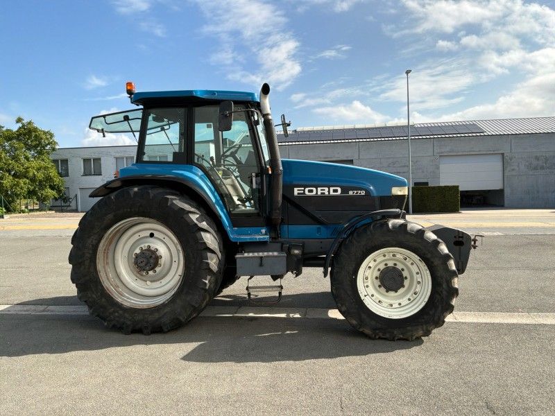 1994 Ford 8870 DT Landwirtschaftstraktor mit Allradantrieb