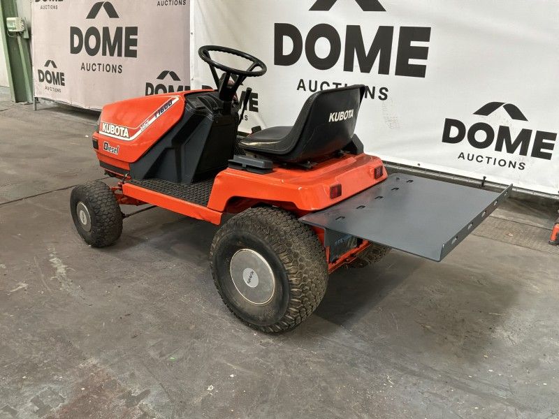 Kubota T1600H Gartentraktor