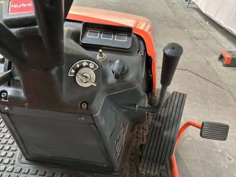 Kubota T1600H Gartentraktor