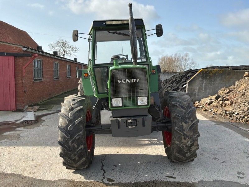 1986 Fendt Farmer 306SLA, landwirtschaftlicher Traktor mit Allradantrieb