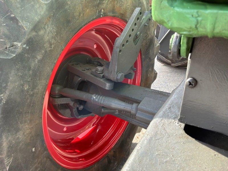 1986 Fendt Farmer 306SLA, landwirtschaftlicher Traktor mit Allradantrieb