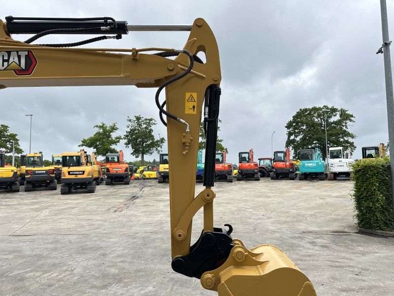 Caterpillar 305.5E2 Midi-Bagger