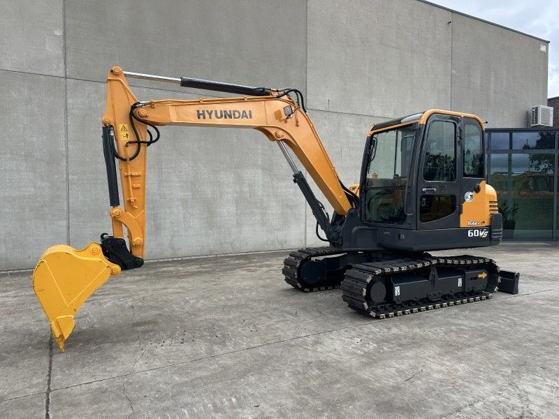 2016 Hyundai R60VS Midi Excavator