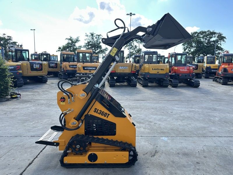 2026 SDLool 360T Mini Skid-Steer Loader on Tracks