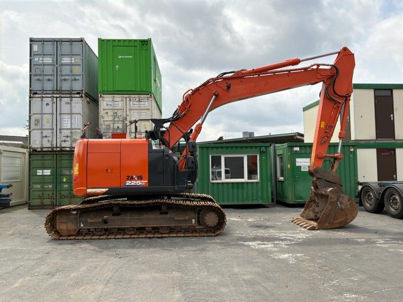 2019 Hitachi ZX225USRLC-6 Tracked Excavator