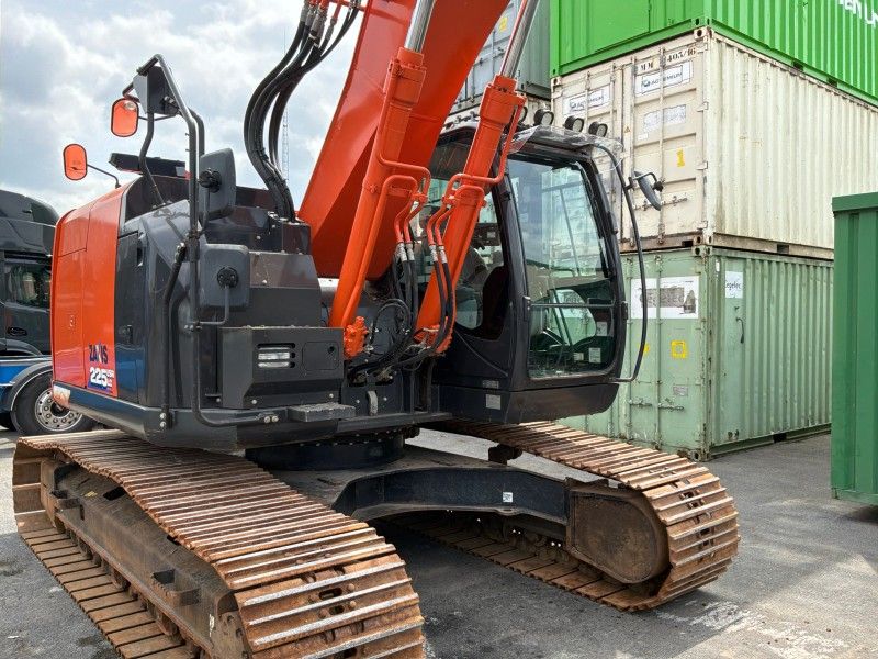 2019 Hitachi ZX225USRLC-6 Tracked Excavator