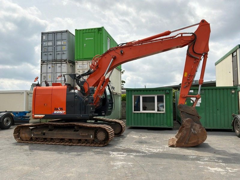 2019 Hitachi ZX225USRLC-6 Tracked Excavator