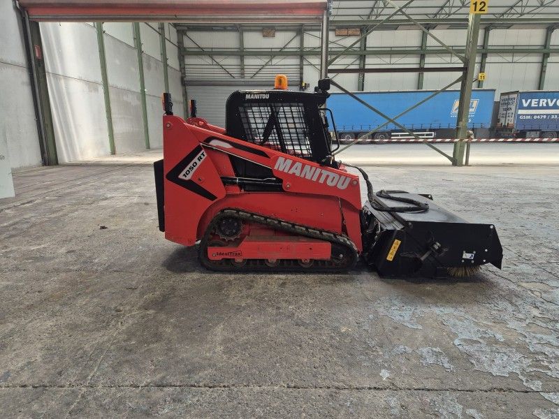 2021 Manitou 1050RT - EU STG5 Tracked Skid Steer Loader