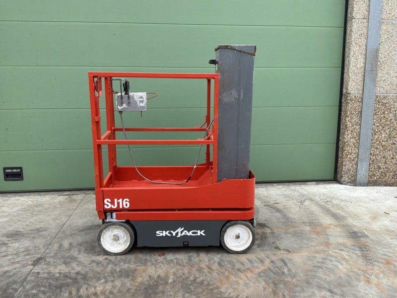 2017 Skyjack SJ16 Aerial Work Platform