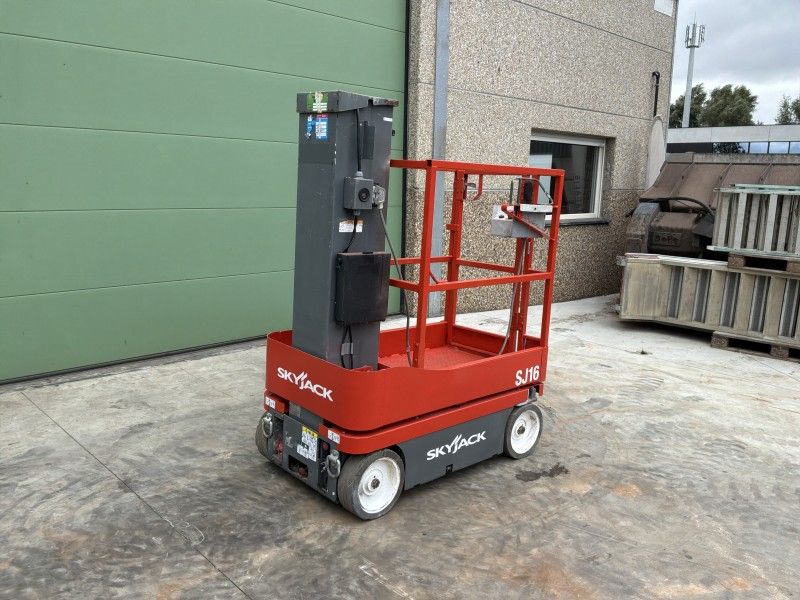 2017 Skyjack SJ16 Aerial Work Platform
