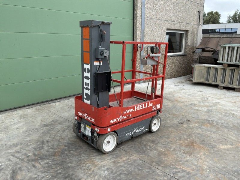 2018 Skyjack SJ16 aerial work platform