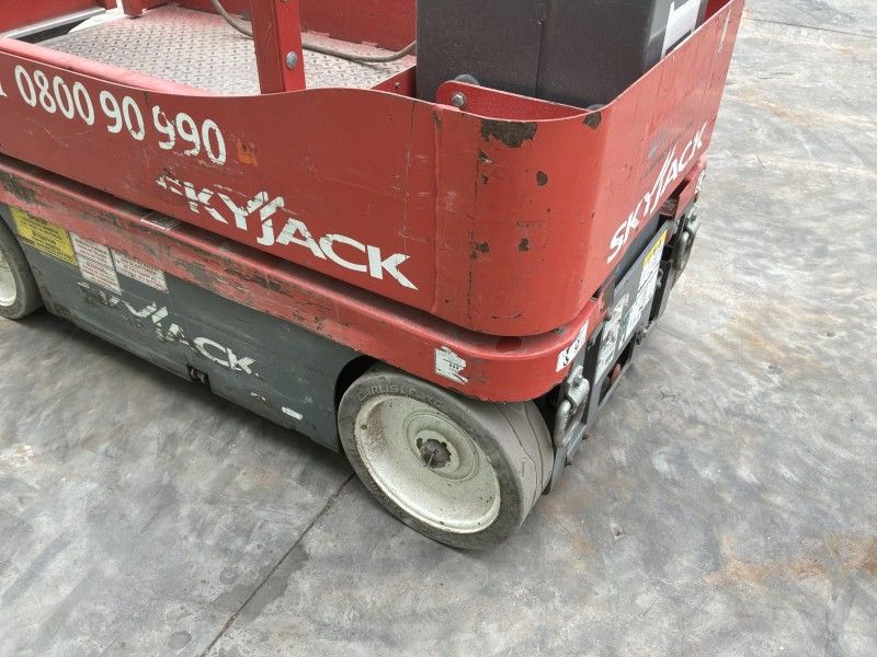 2018 Skyjack SJ16 aerial work platform