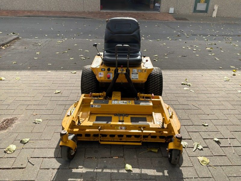 2006 Walker MBSD Ride-On Mower