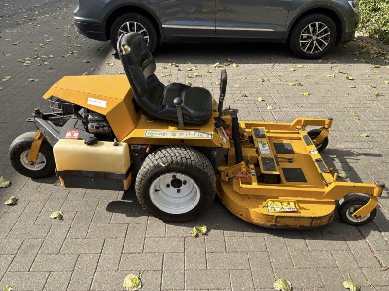 2006 Walker MBSD Ride-On Mower