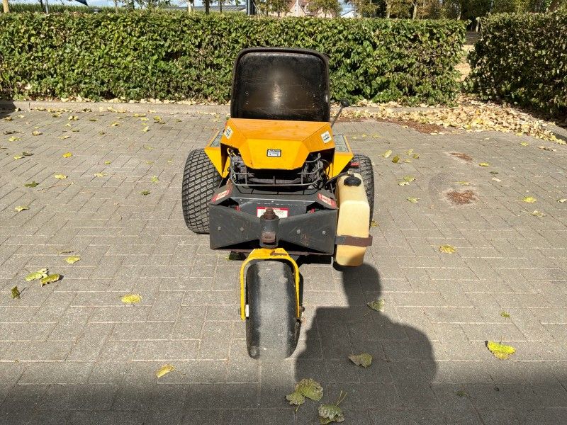 2006 Walker MBSD Ride-On Mower