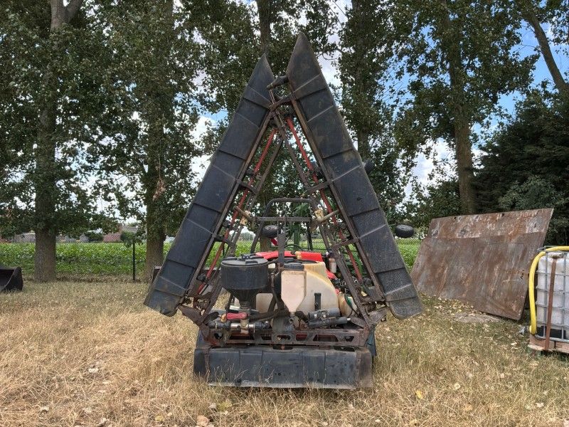 Smithco Spraystar 1750 self-propelled field sprayer (in need of repair)