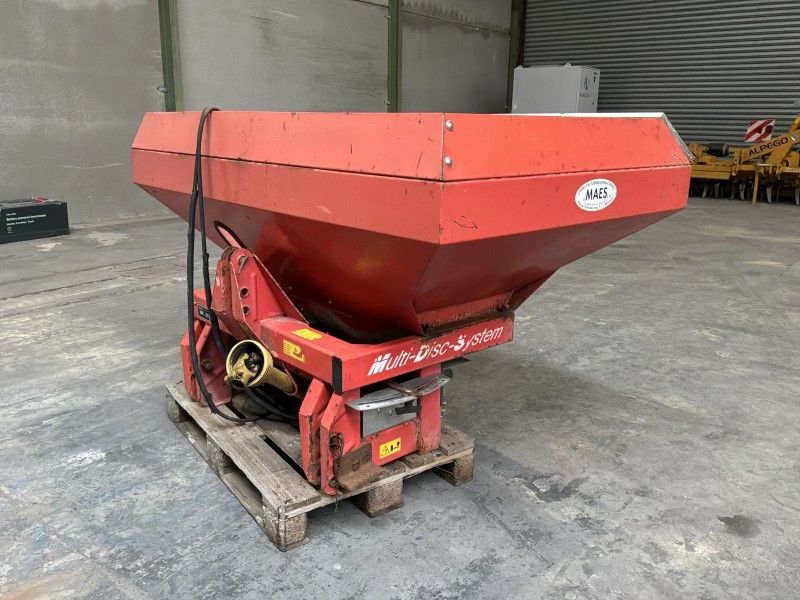 1994 Rauch MDS921 Mounted Centrifugal Fertilizer Spreader