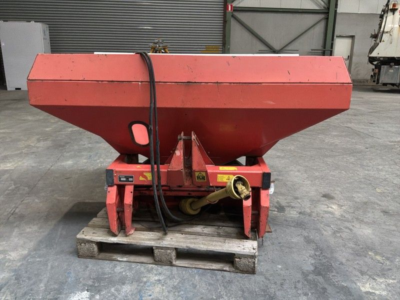 1994 Rauch MDS921 Mounted Centrifugal Fertilizer Spreader
