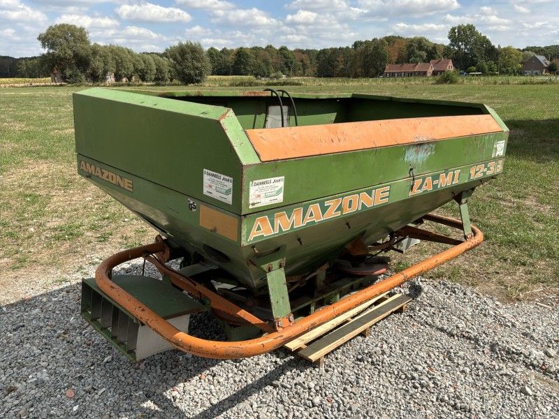 Amazone ZA-MI 12-36 Anbaudüngerstreuer