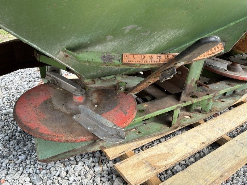 Amazone ZA-MI 12-36 Anbaudüngerstreuer