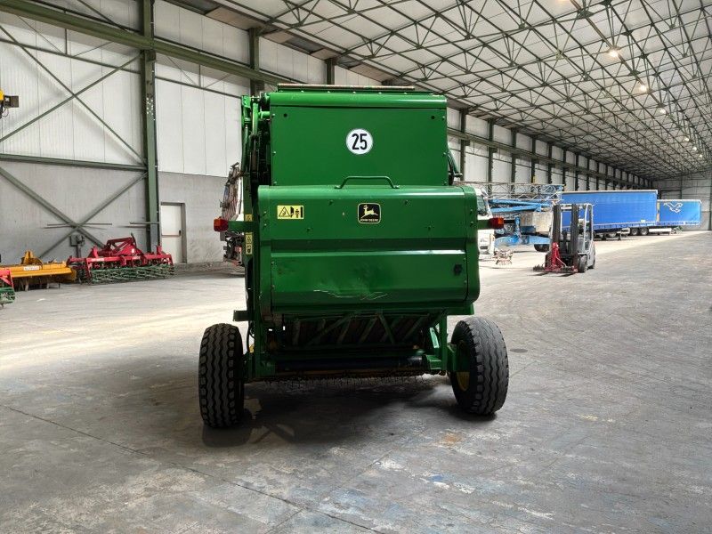 1997 John Deere 590 Trailed Round Baler