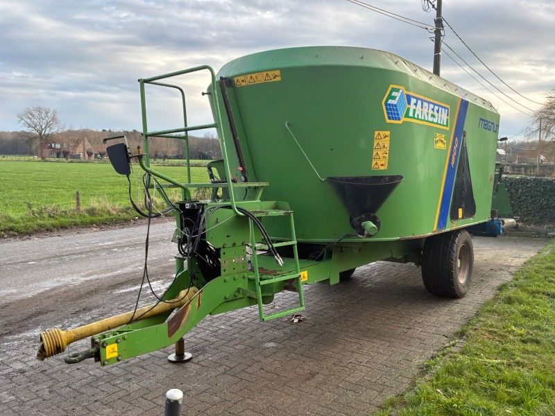 2008 Faresin TMRV-D1800 feed mixer