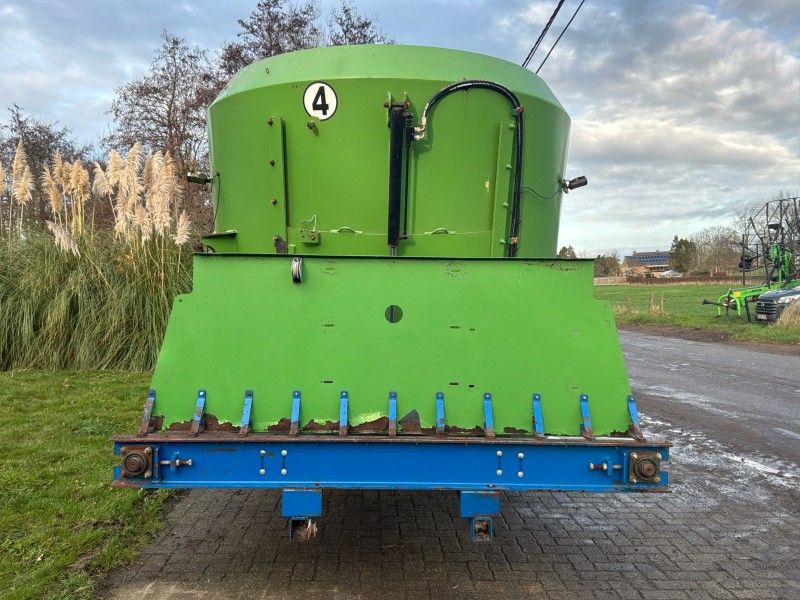 2008 Faresin TMRV-D1800 feed mixer