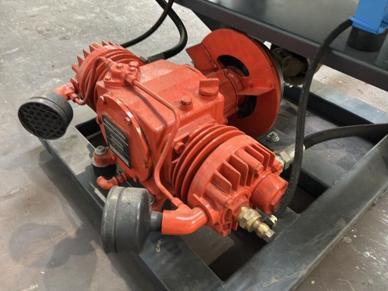 2006 Airpress HL360-50 Compressor