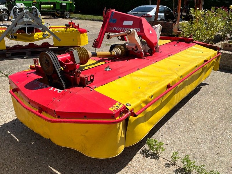 2006 Pottinger Eurocat Front Mower