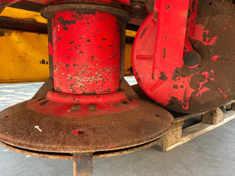 2006 Pottinger Eurocat Front Mower