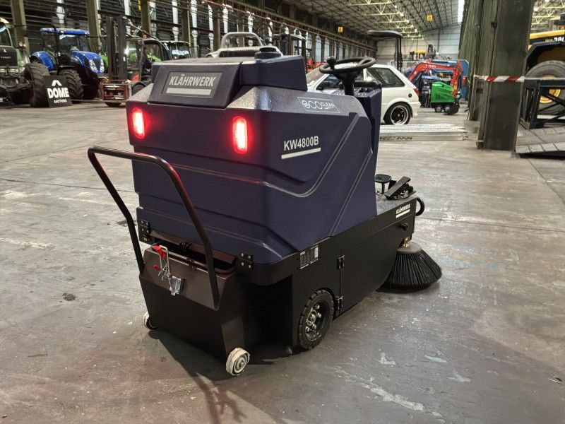 2025 Klährwerk KW4800B Kehrmaschine (unbenutzt)