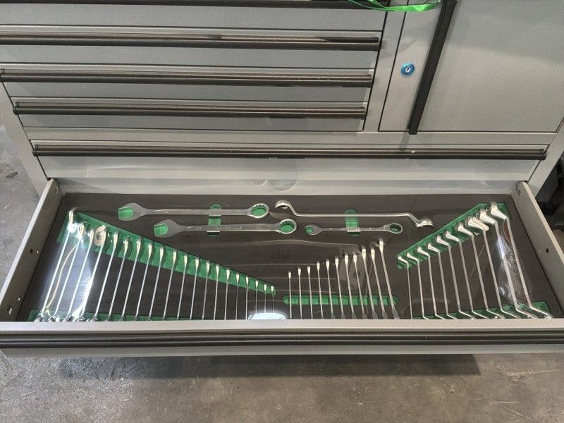 Jungwille JW48XXL Black Edition 272-teiliger Werkzeugwagen (unbenutzt)