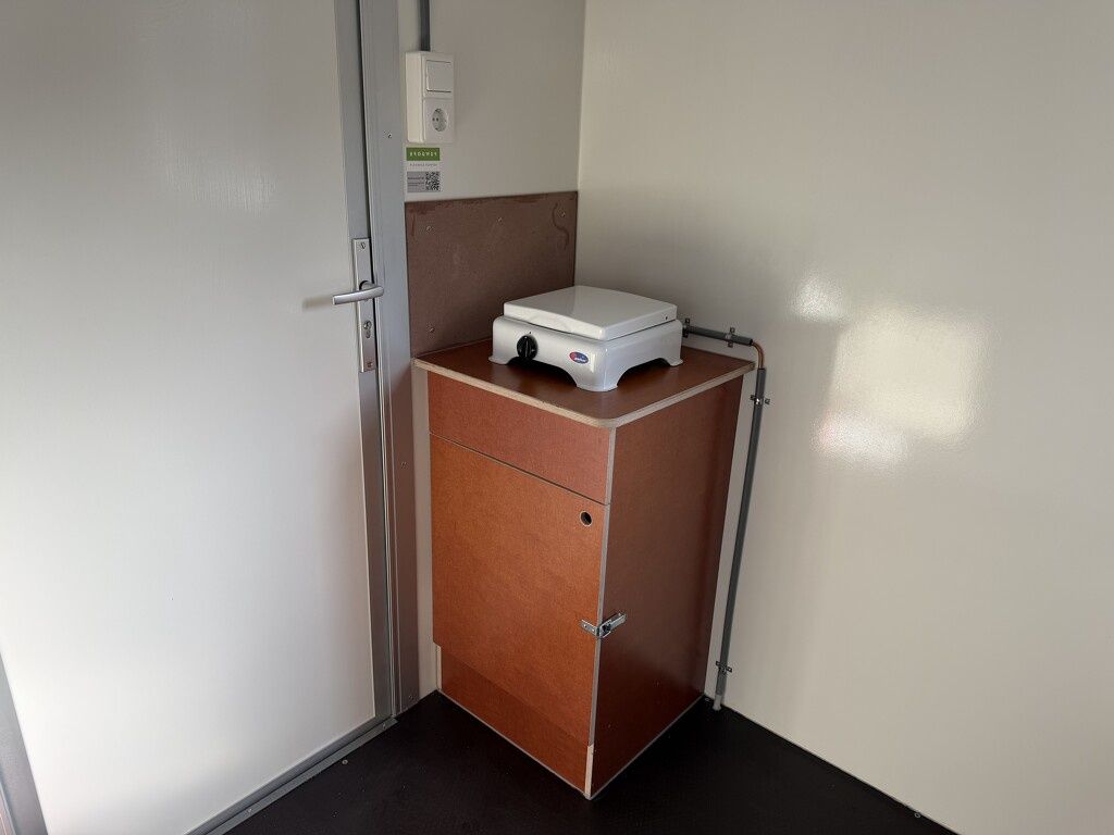 Brouwer TE HUUR Brouwer S-400 Schaftwagen - schaftkeet - bouwkeet