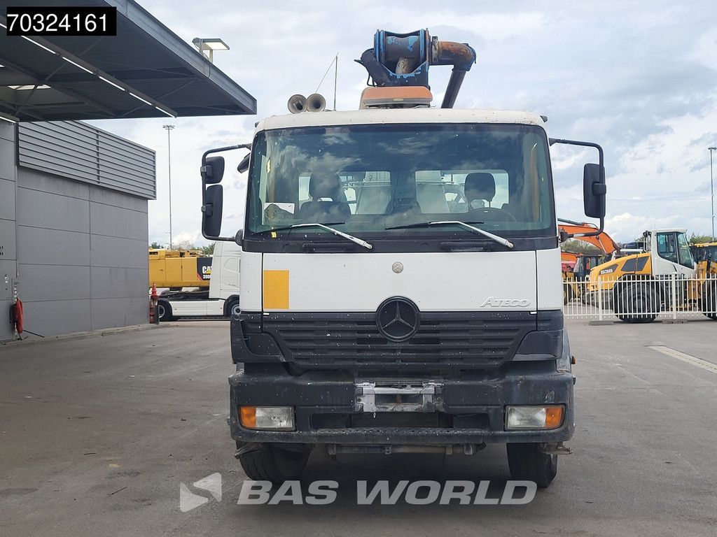 Mercedes Atego 1828 4X2 Schwing KVM 24-4H BRO3 Pump Steel suspension Big-Axle Euro 2