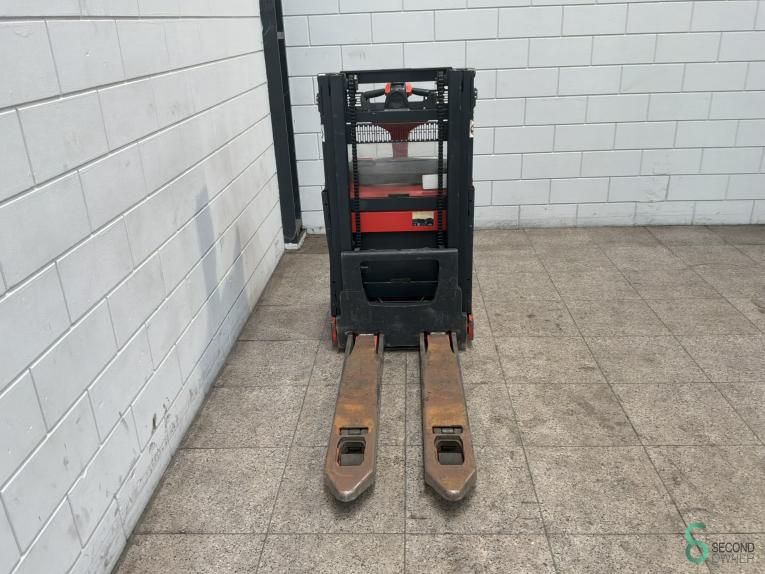 Stapler Elektrisch Linde D06 2016