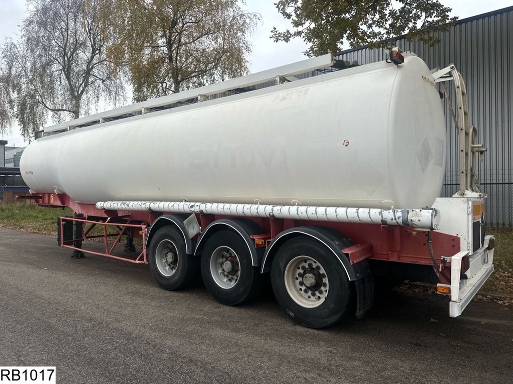 Fruehauf Fuel 39886 Liter, 7 Compartments