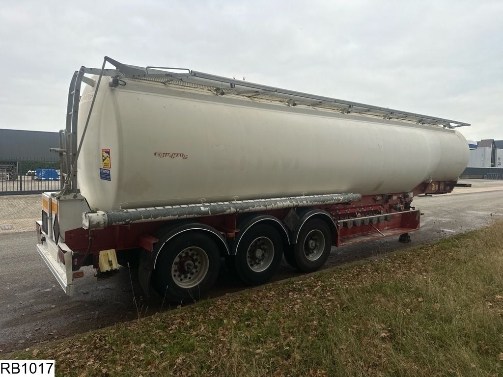 Fruehauf Fuel 39886 Liter, 7 Compartments